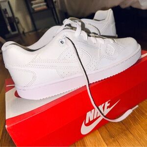 Nike Son of Force Triple White (GS) - 5Y